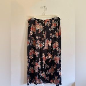 Floral midi skirt